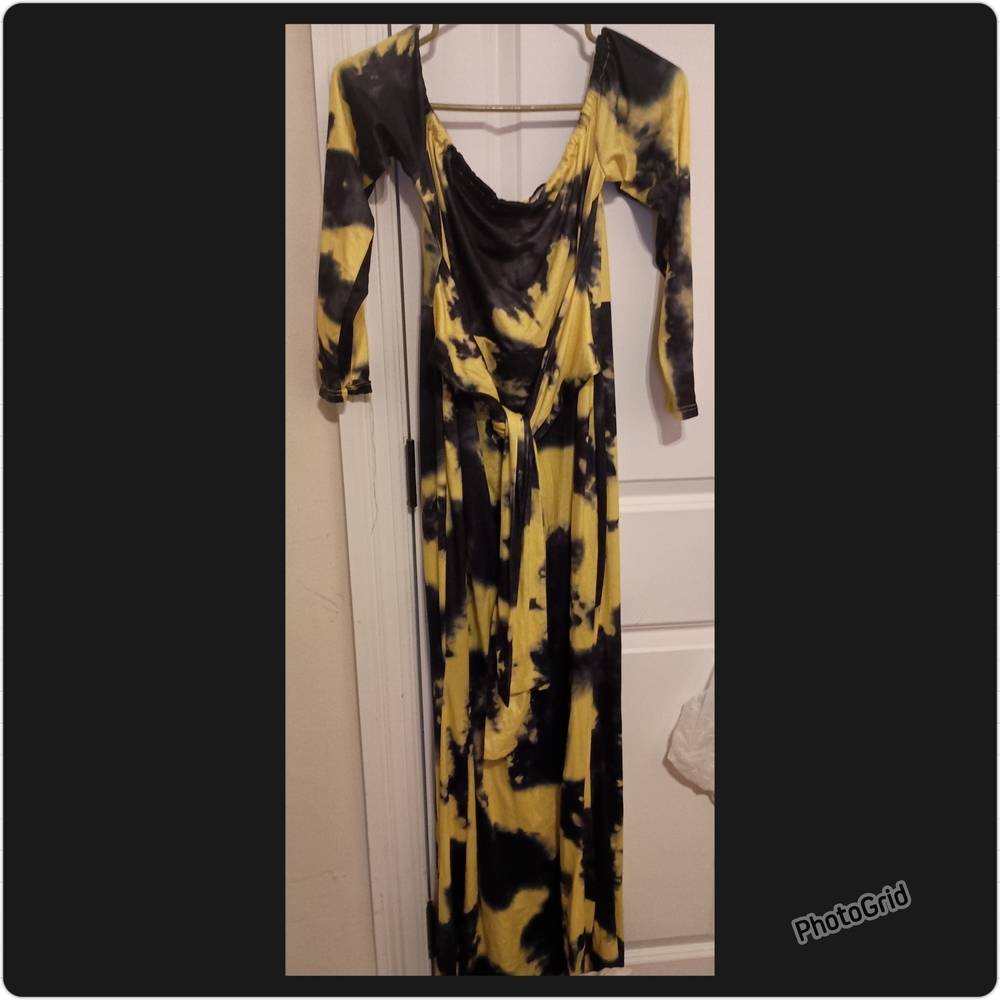 Tie-Dye Long Sleeve Dress